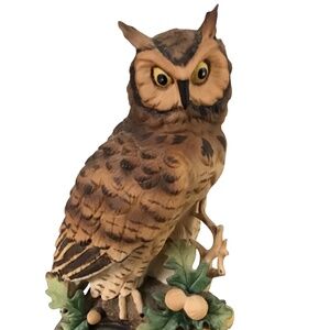 Vintage Lefton Sculpture of Owl Hand Painted # 801 Home Decorations Accents Offi